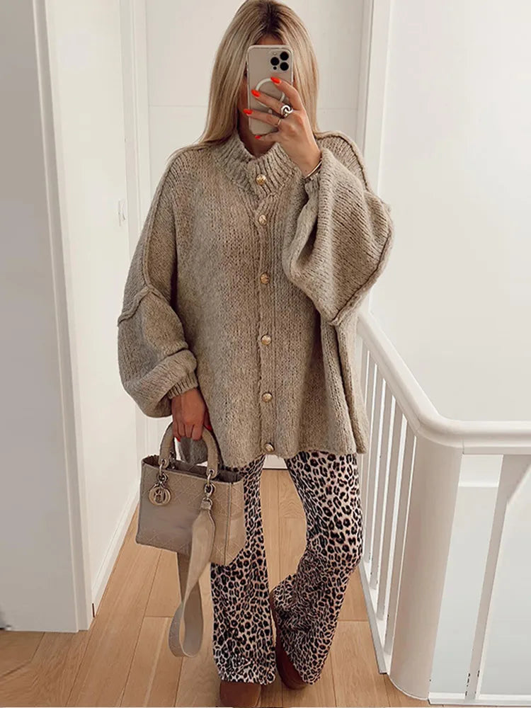 Lumière Oversized button vest